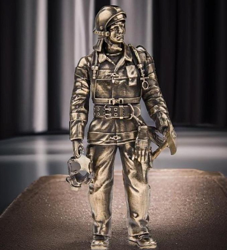 Бронзовая статуэтка "Пожарный МЧС" купить с доставкой Бронзовая статуэтка "Пожарный МЧС"